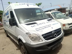 Mercedes-Benz Sprinter 1998 White