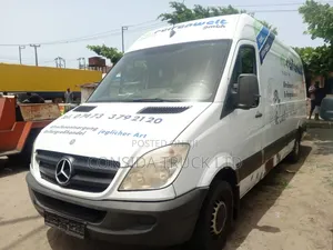 Mercedes-Benz Sprinter 1998 White