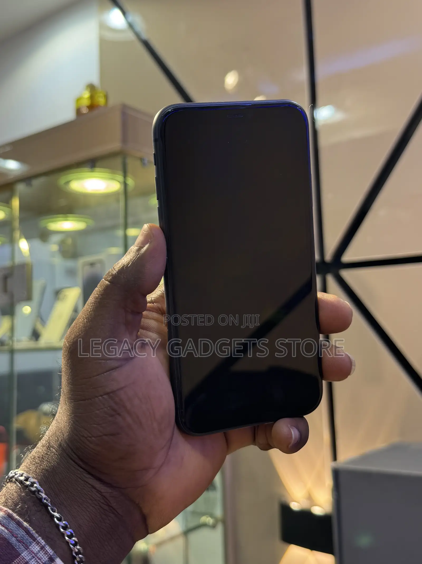 Apple iPhone 11 64 GB Black
