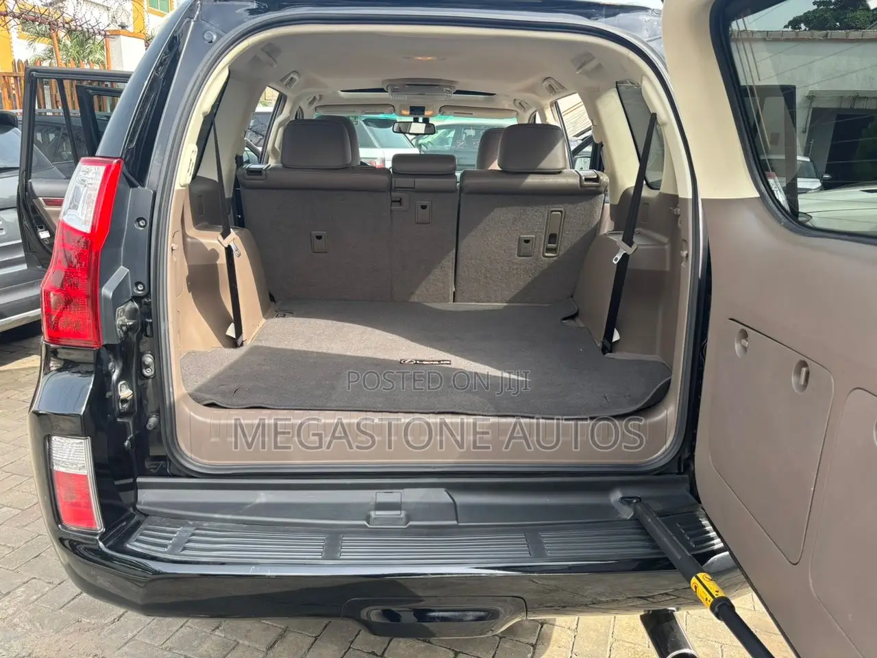 Lexus GX 460 2010 Black