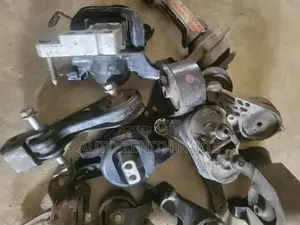 Engine Seat