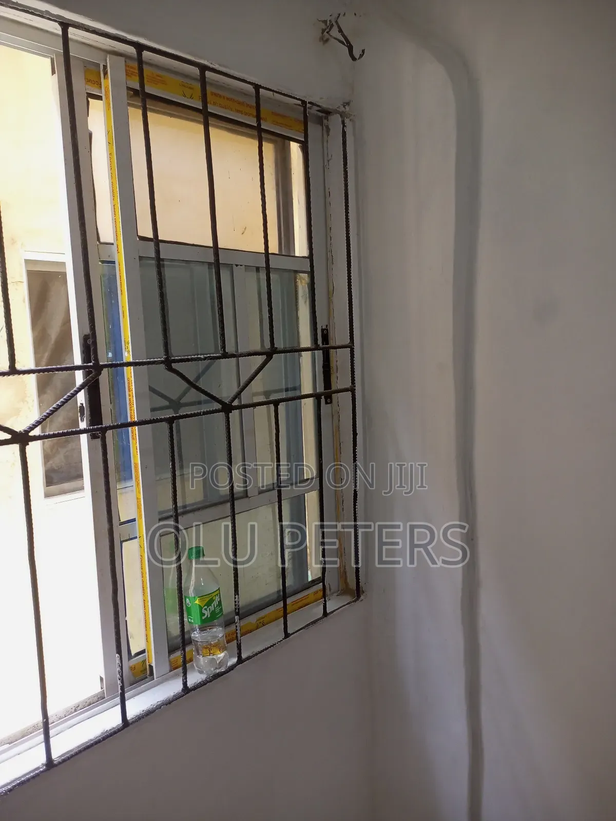 Studio Apartment in Oshinfolarin Yaba for sale