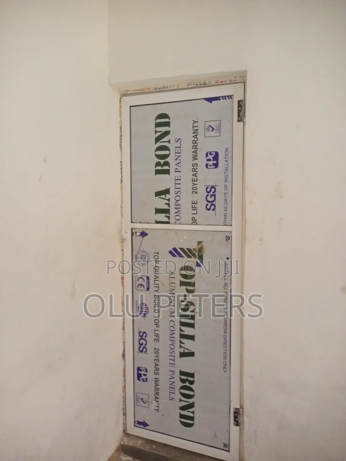 Studio Apartment in Oshinfolarin Yaba for sale
