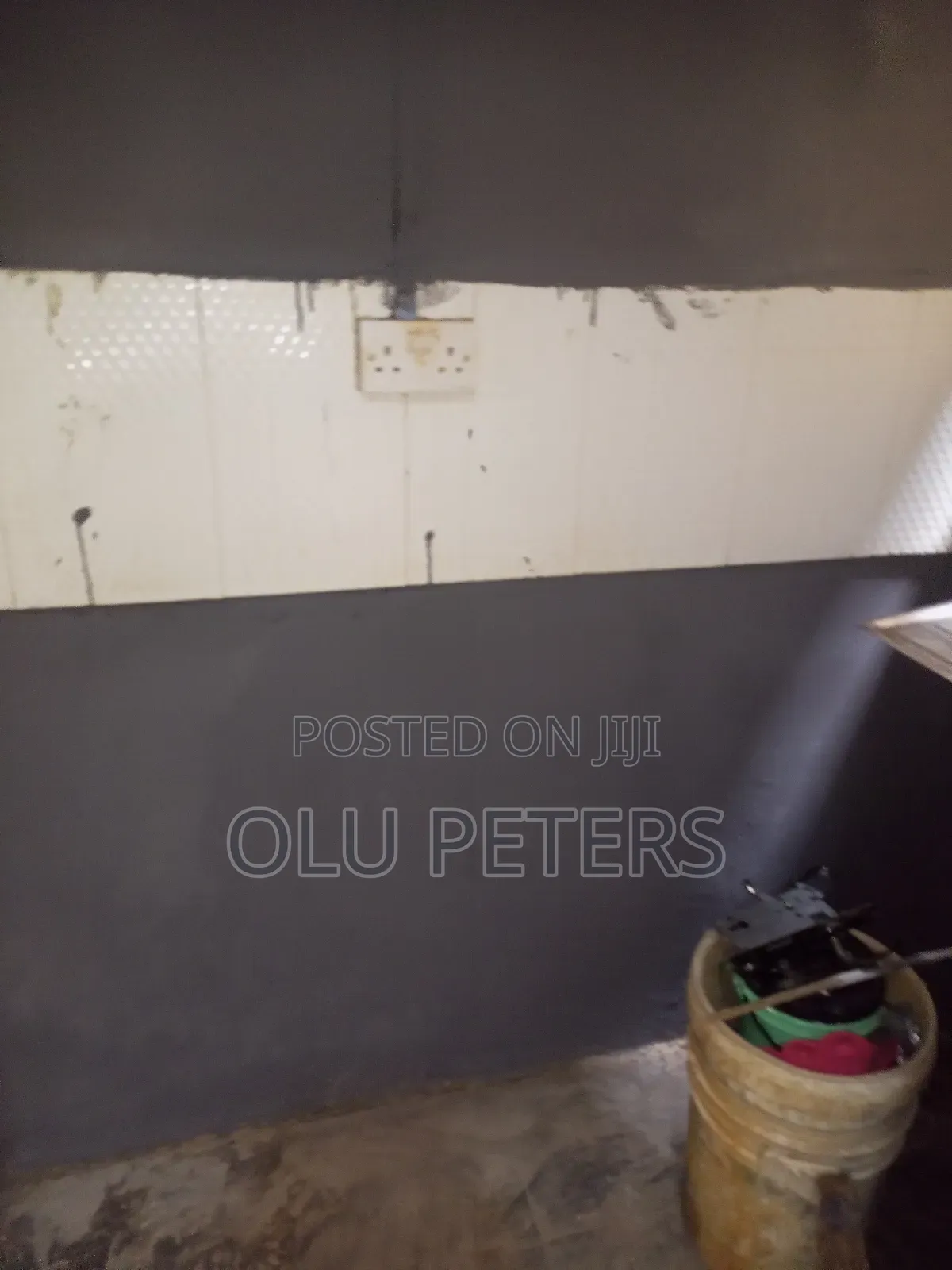 Studio Apartment in Oshinfolarin Yaba for sale