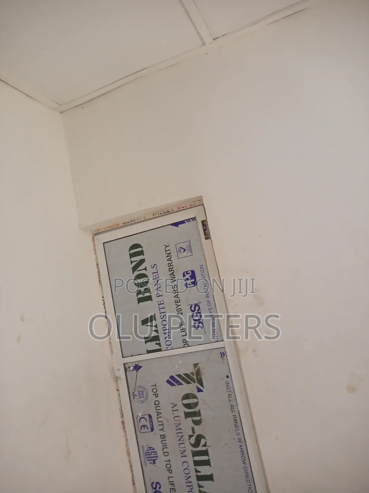 Studio Apartment in Oshinfolarin Yaba for sale