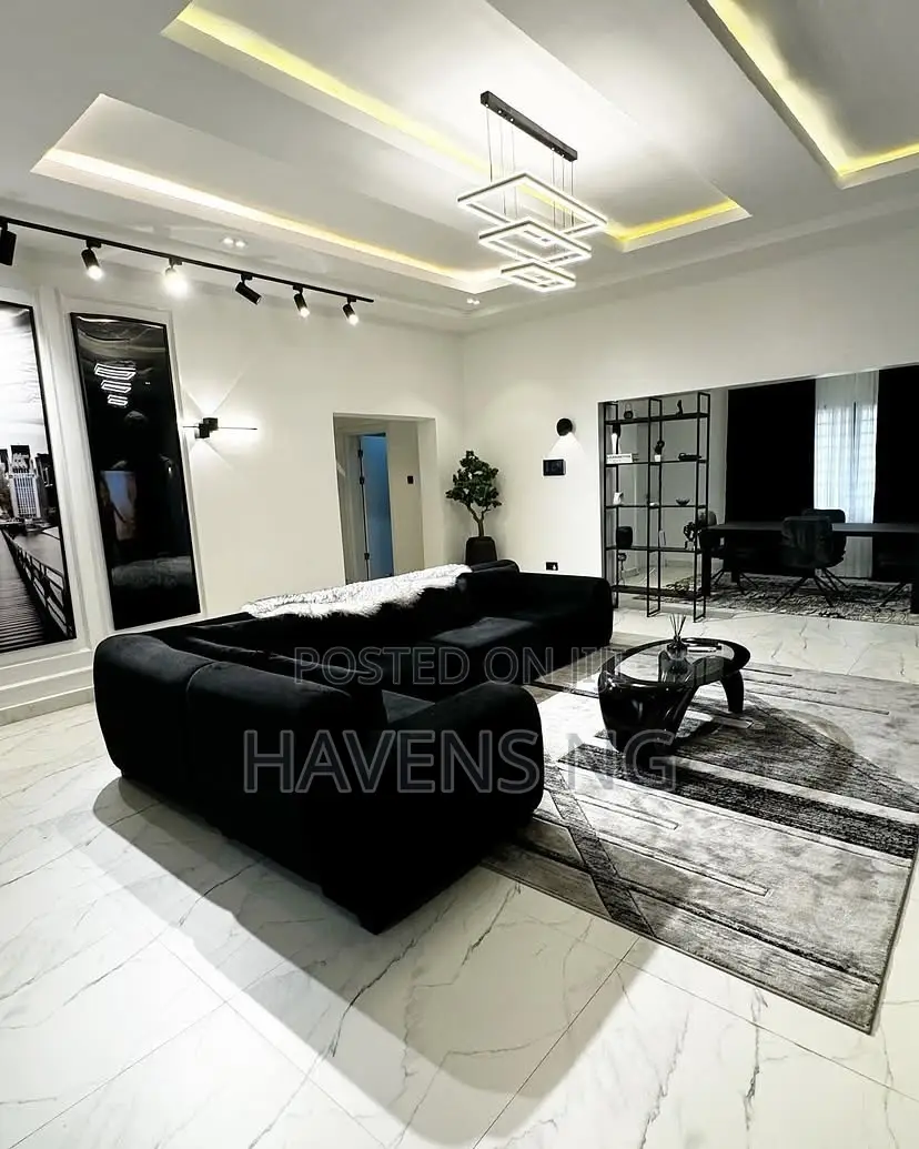 Modern 2-Bedroom Smart Home With Modern Facilities