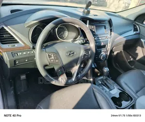Hyundai Santa Fe SE AWD 2016 Silver