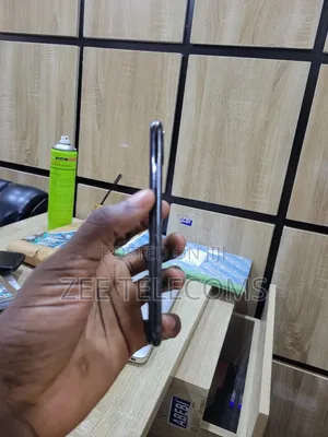 Apple iPhone X 64 GB Black