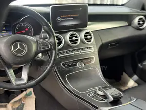 Mercedes-Benz C300 Luxury 4Matic Sedan AWD (2.0L 4cyl 7A) 2016 Gray