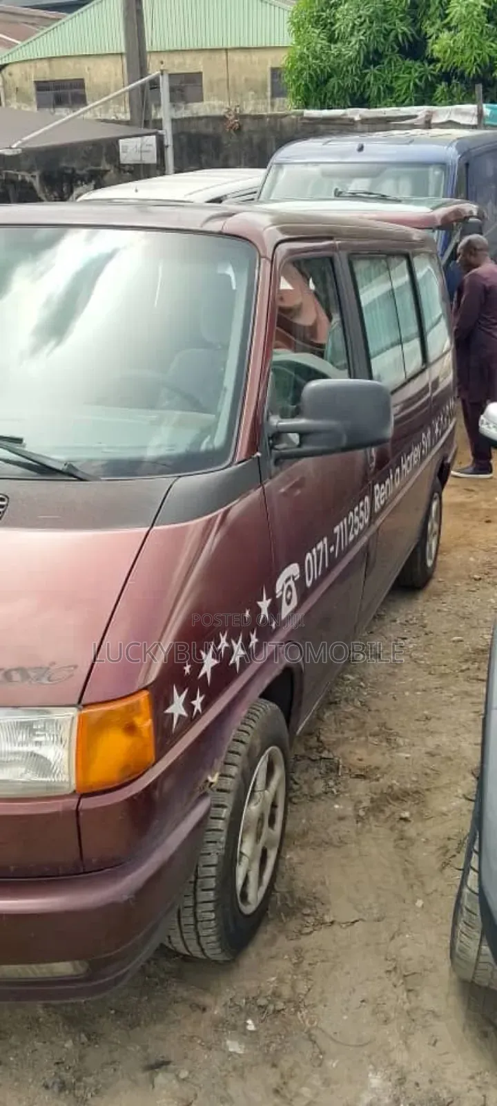Volkswagen Transporter 2002 Red