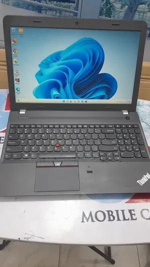 Laptop Lenovo ThinkPad T560 8GB Intel Core i5 HDD 500GB