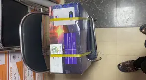 2.5kva 12v Inbuilt 80a MPPT Inverter