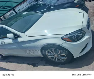 Mercedes-Benz C300 Luxury 4Matic Sedan AWD (2.0L 4cyl 7A) 2016 White