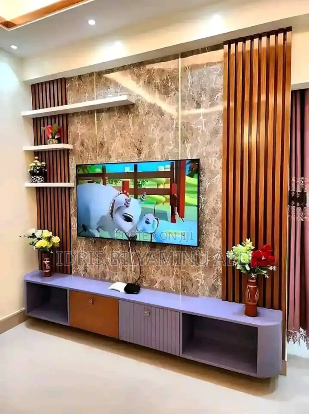 A Simple TVV Console