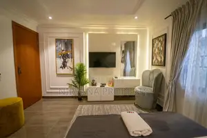 3 Bedroom Shortlet