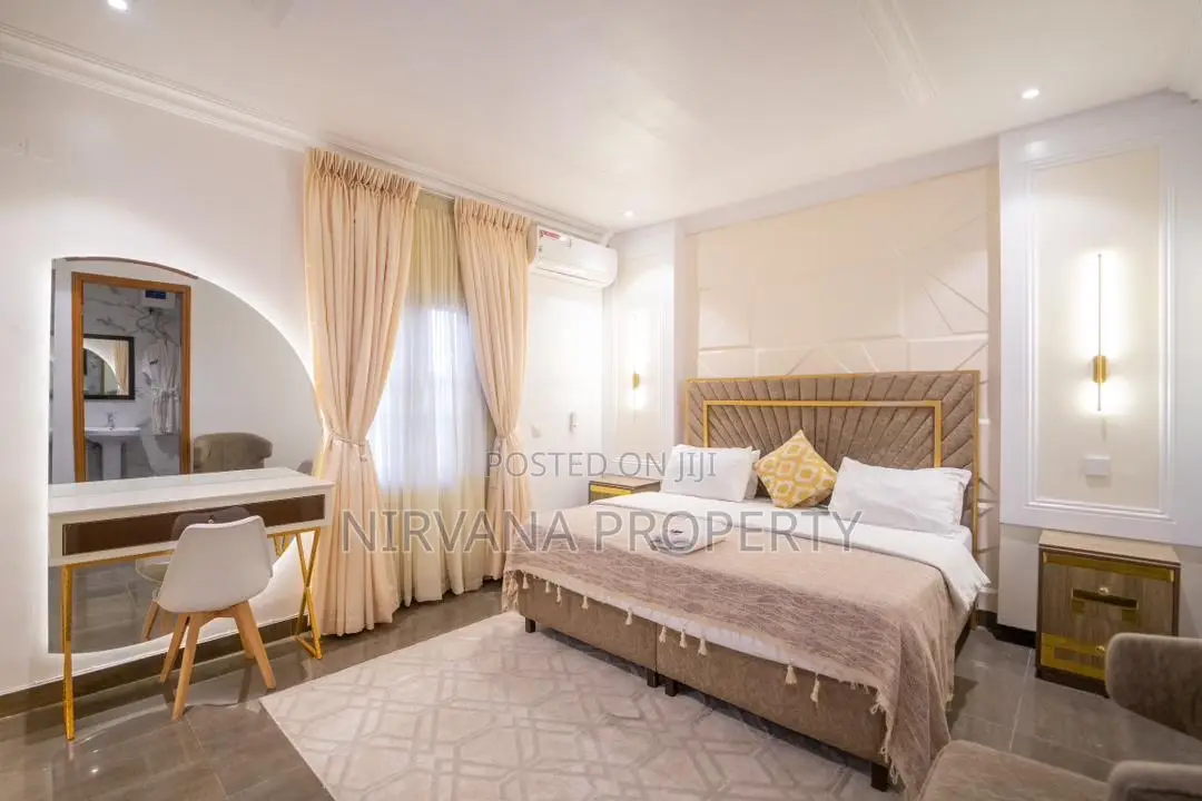 3 Bedroom Shortlet