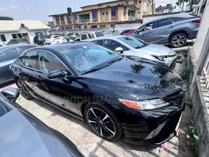 Toyota Camry XSE 4dr Sedan (2.5L 4cyl 6A) 2017 Black