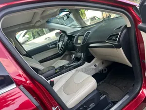 Ford Edge Titanium 4dr SUV AWD (2.0L 4cyl Turbo 6A) 2015 Red