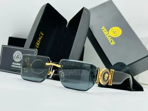 Photo - Nice Classic Versace Collection Shades For The Fashionable