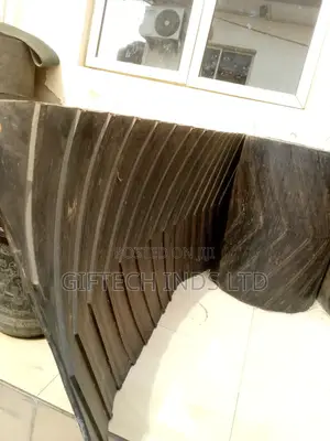 Chevron/Profile Cleat Carrier Conveyor Belts
