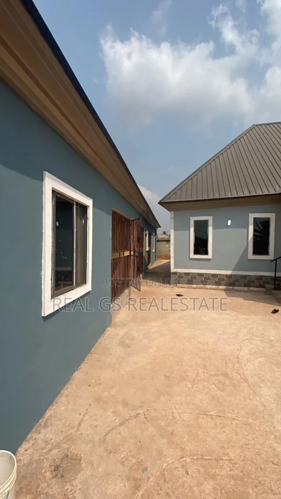 4bedroom Bungalow Opp Ashinze Primary School Azagba Ogwashi