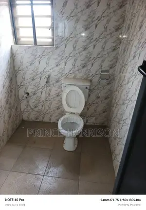 Furnished 2bdrm Block of Flats in Vista Properties, Aguda / Ogba