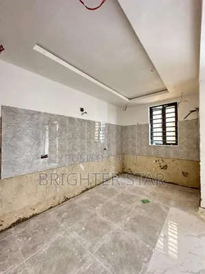 Furnished 2bdrm Apartment In Lekki Phase1 For Sale