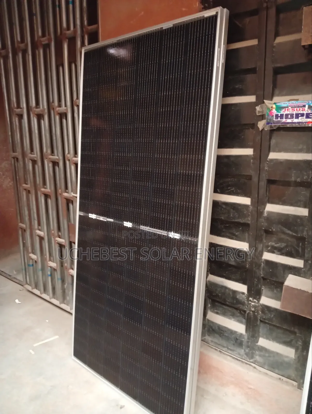 600w/156cell/48v Jinco Panel