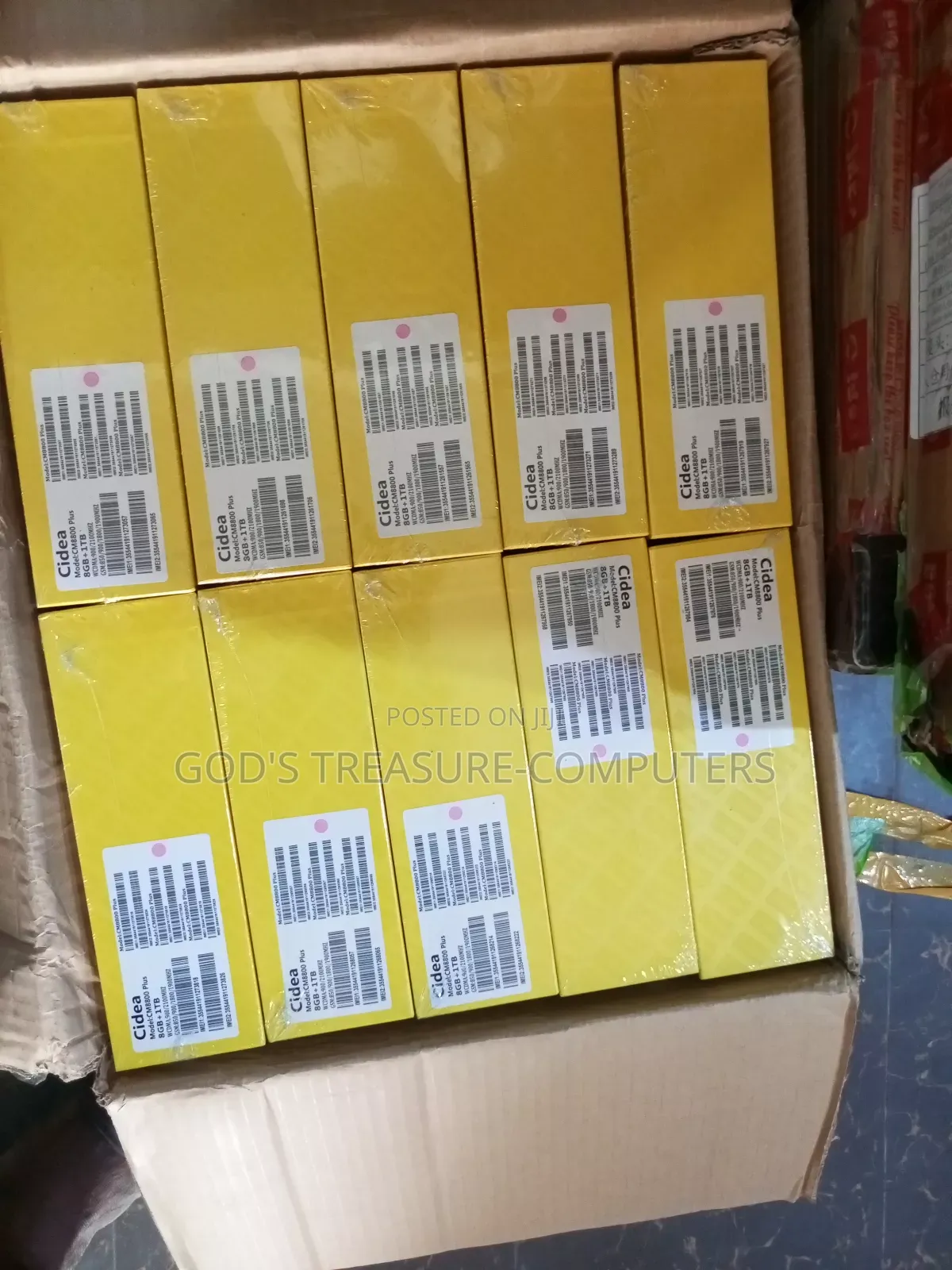 New C idea CM8800 Plus 8 GB