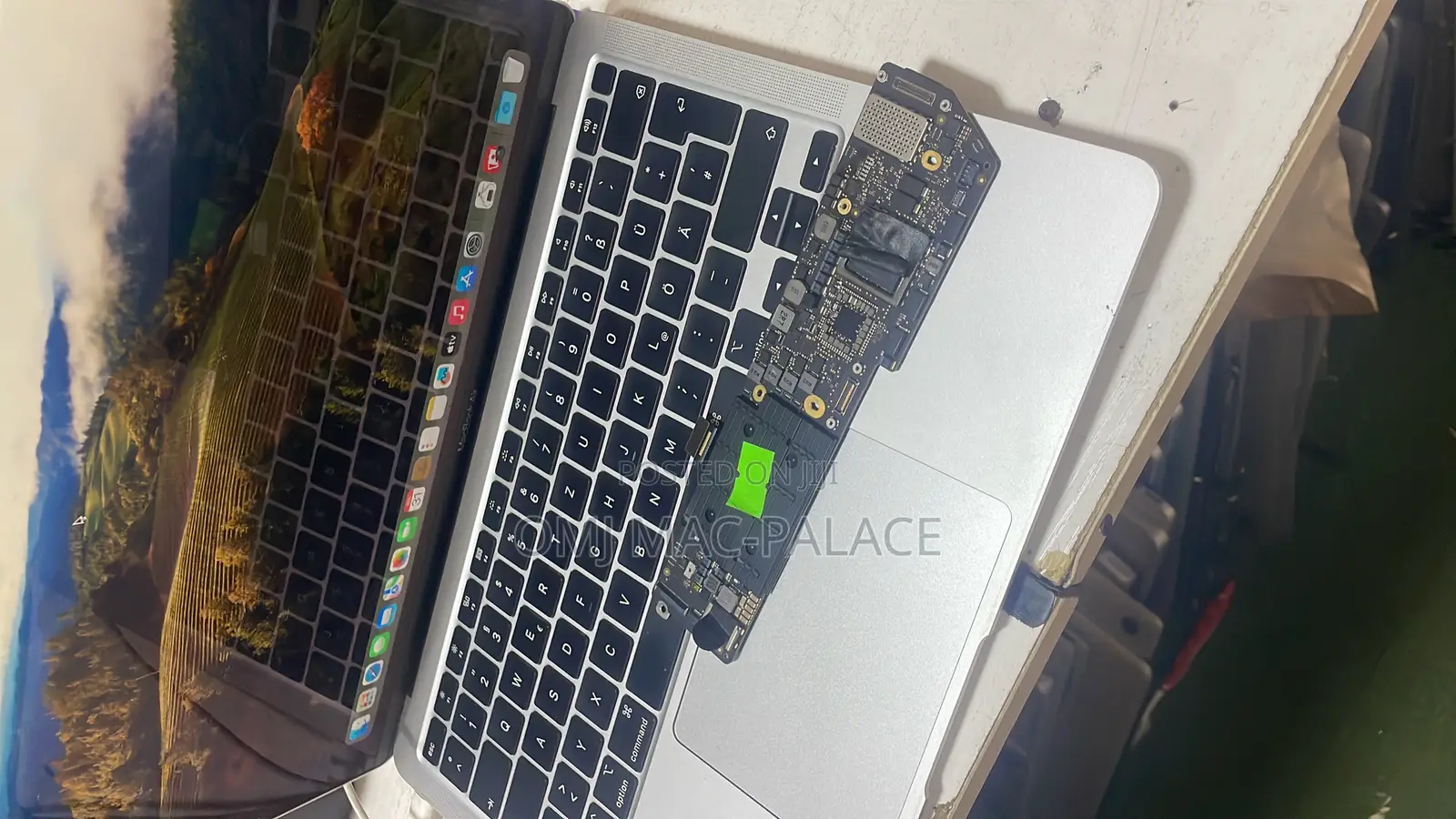 Advance Macbook Repair Service