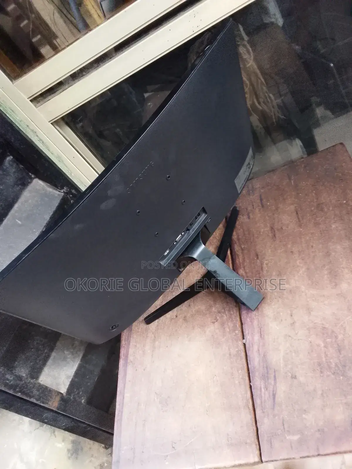 Samsung Curved Monitor