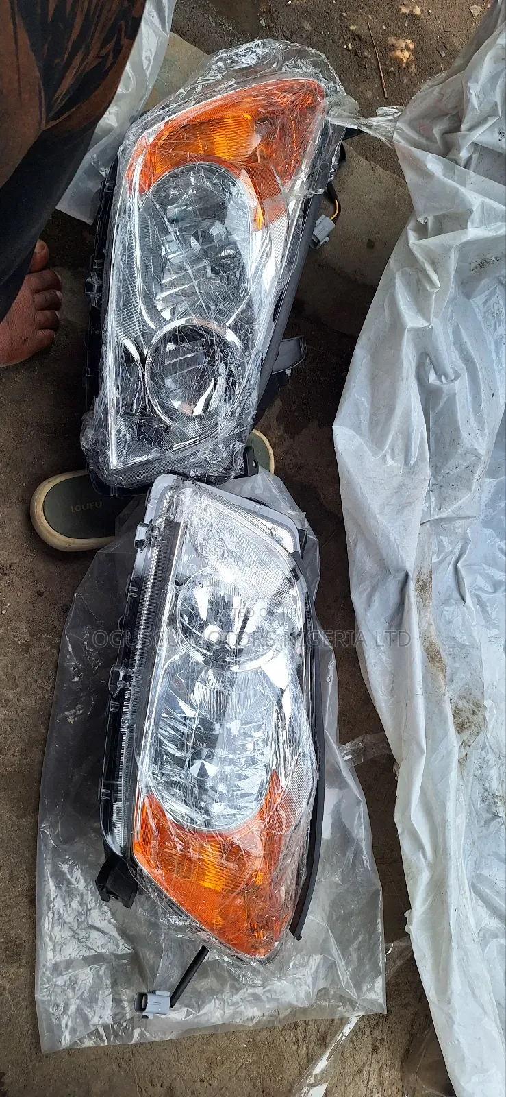 Headlamp Rav4 2010-2012 Model