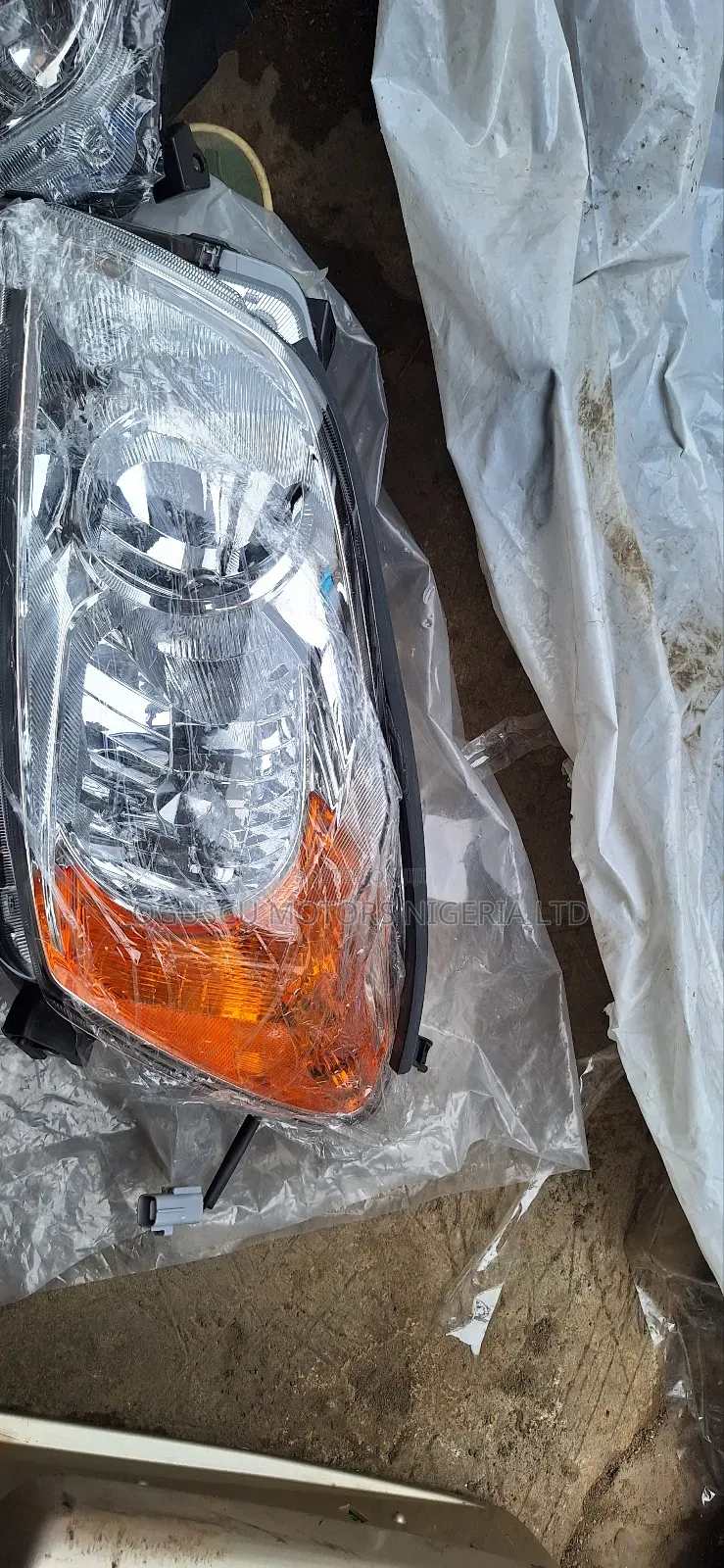 Headlamp Rav4 2010-2012 Model