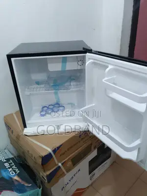 Royal 55l Low Noise Mini Fridge RBC-52