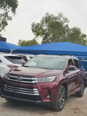 Toyota Highlander 2018 Red