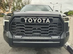 Toyota Tundra Limited Double Cab 6.5' Bed 2023 Black