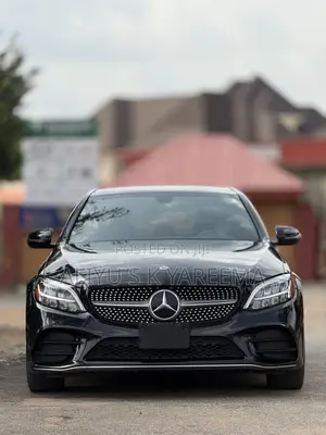 Mercedes-Benz C300 2020 Black