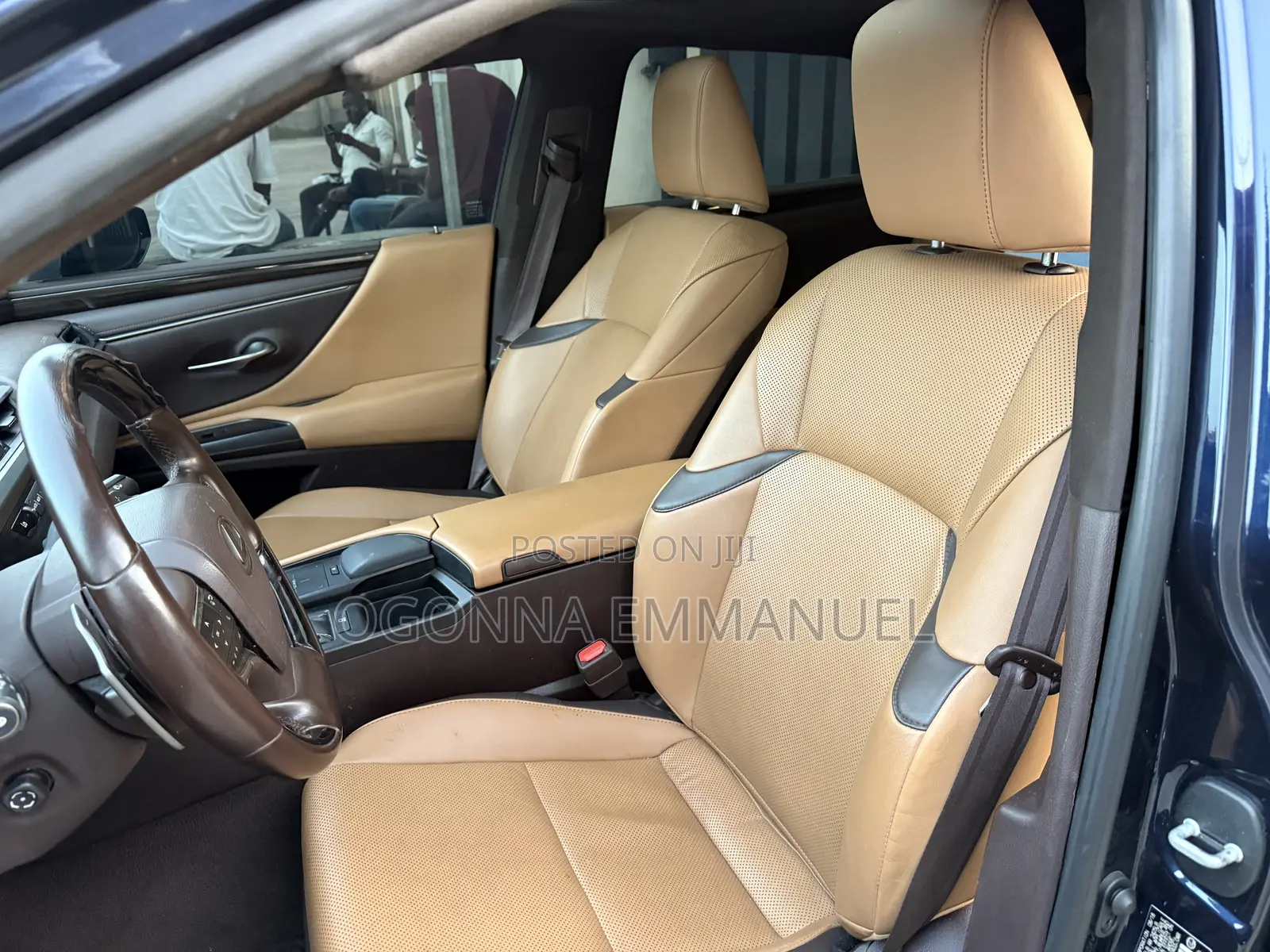 Lexus ES 2019 Blue