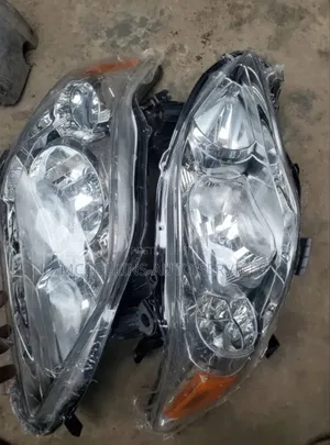 Corolla 2010 Headlight