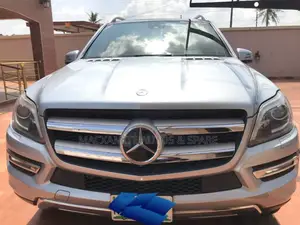 Mercedes-Benz GL-Class GL450 4MATIC 4dr SUV AWD (4.7L 8cyl Turbo 7A)