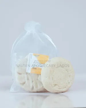 Naveen Kids Almond Oatmeal Bar