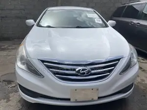 Hyundai Sonata Limited 4dr Sedan (2.0L 4cyl Turbo 6A) 2014 White