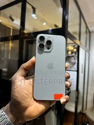 Apple iPhone 16 Pro Max 256 GB Gold