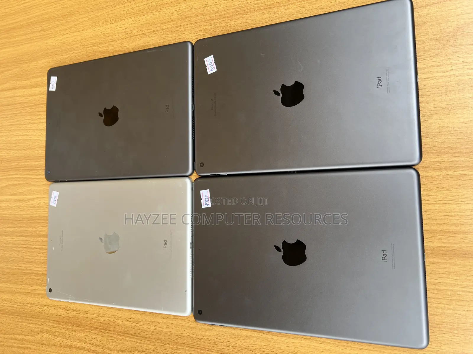 Apple iPad 9.7 128 GB Gray