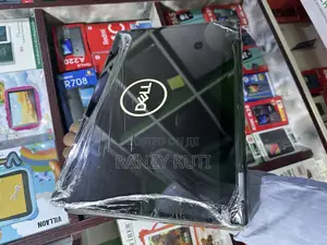 Laptop Dell Latitude 5300 16GB Intel Core I7 SSD 256GB