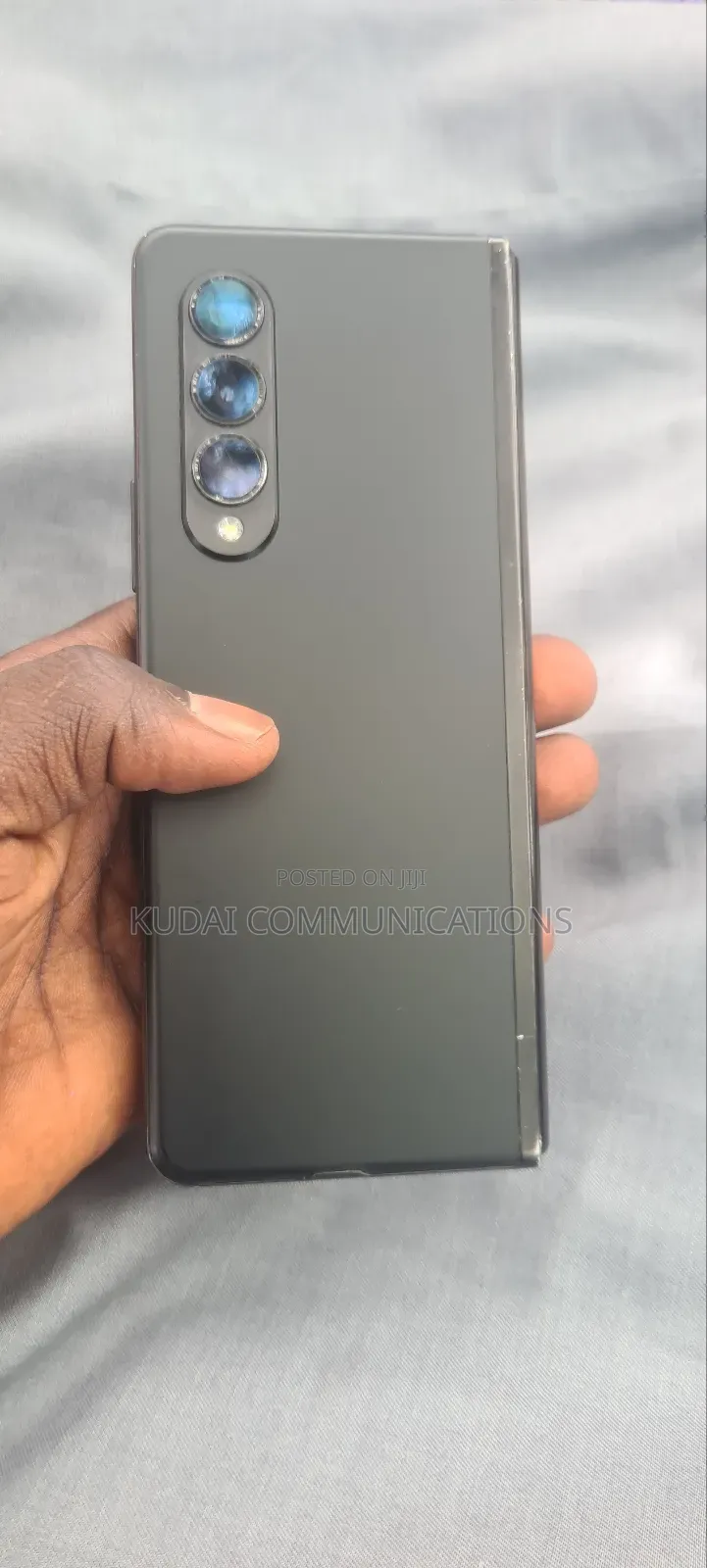Samsung Galaxy Z Fold 3 256 GB Black