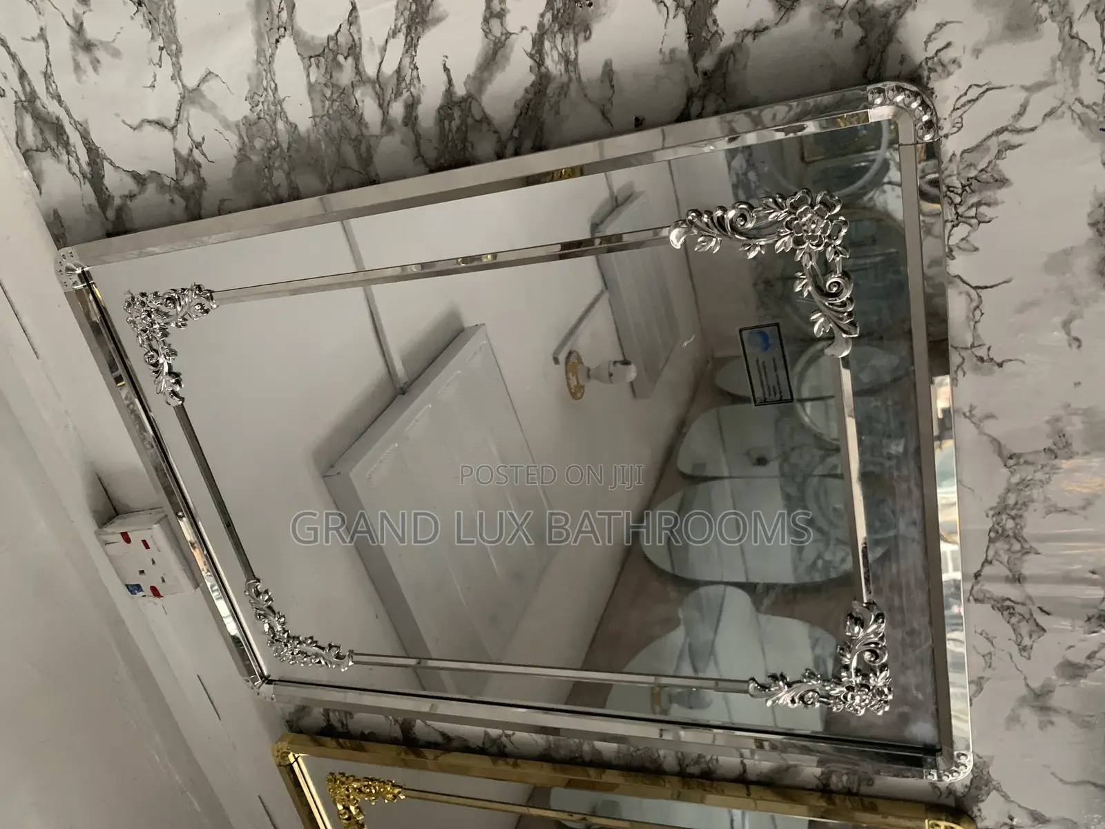Plain Mirror