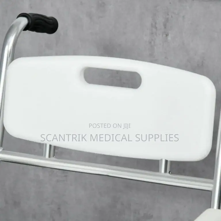 Roll-Around Commode