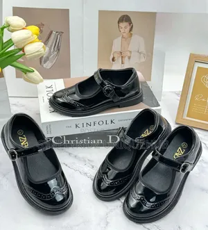 Girls Patent School Shoe