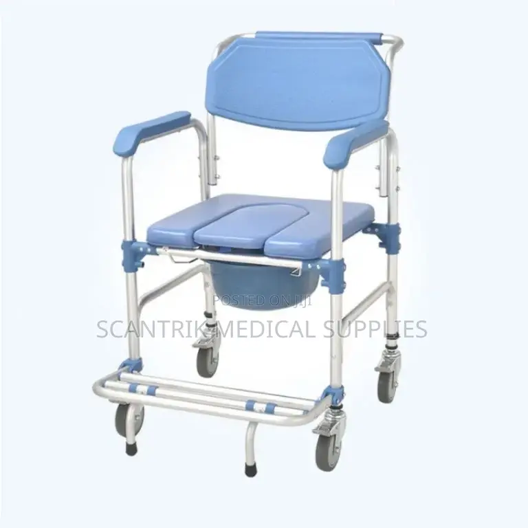 Wheelable Commode Chair